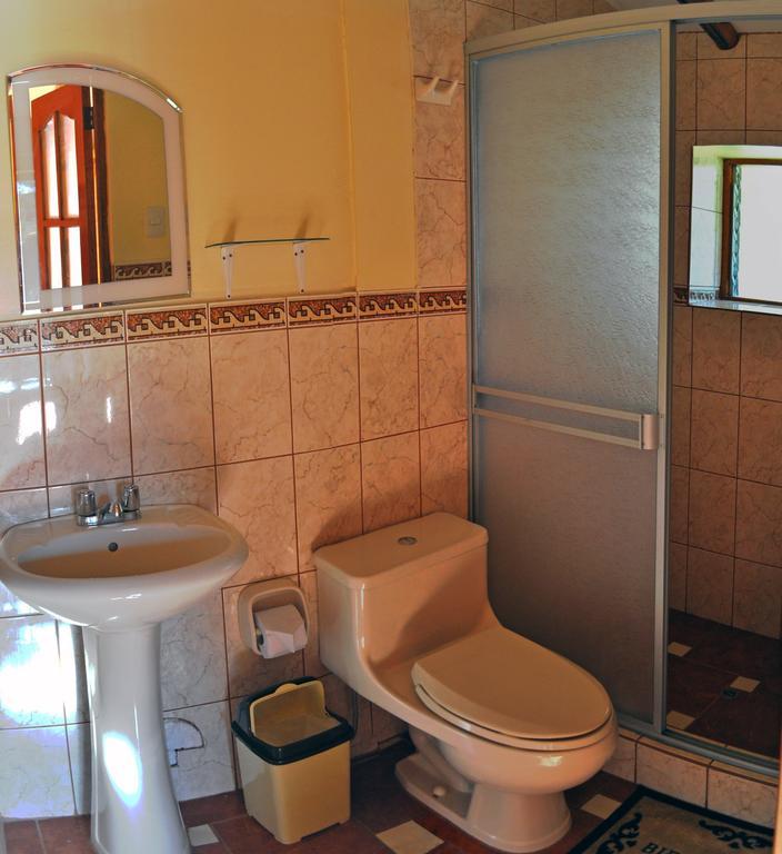 Tunupa Lodge Hotel Оллантайтамбо Номер фото