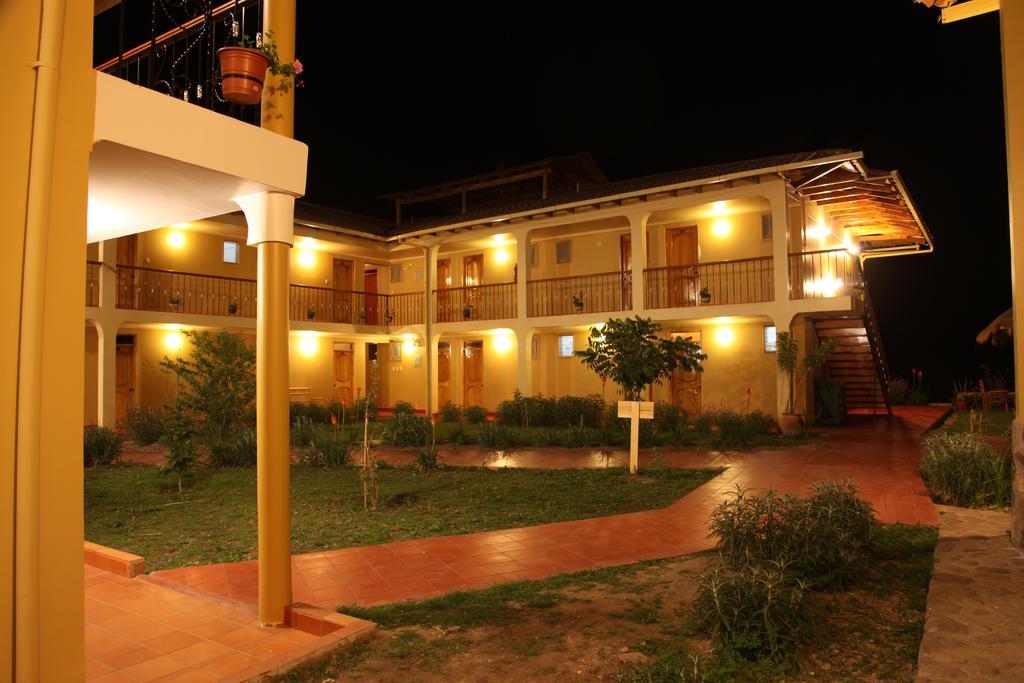 Tunupa Lodge Hotel Оллантайтамбо Экстерьер фото