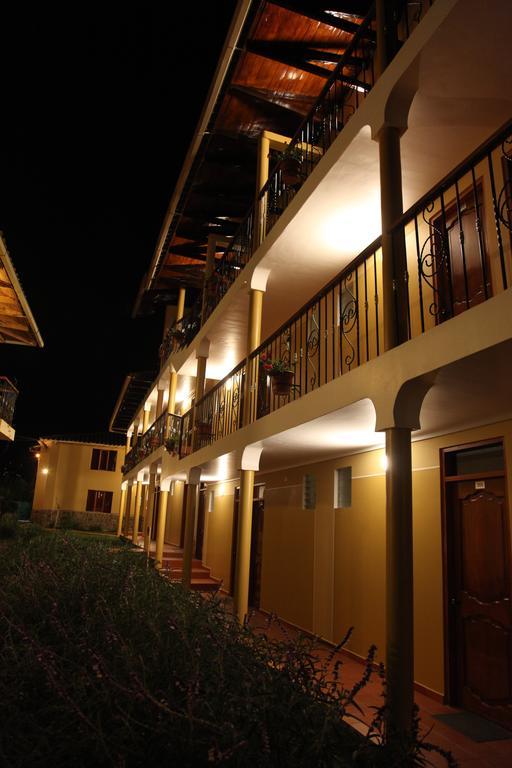 Tunupa Lodge Hotel Оллантайтамбо Экстерьер фото